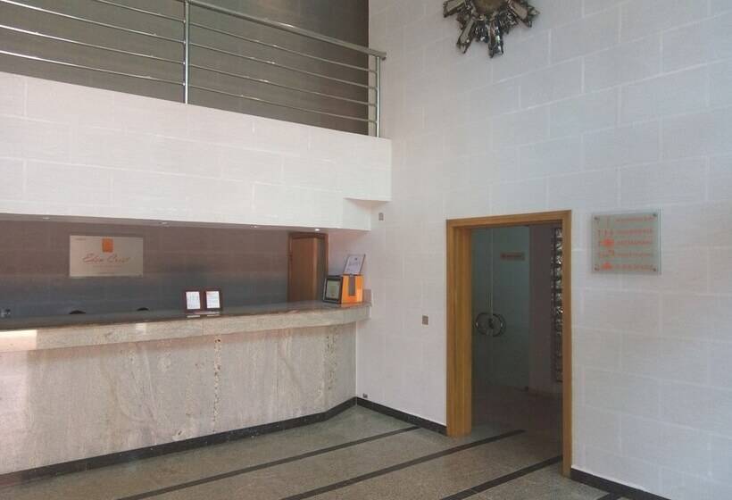 Eden Crest Hotel & Resort