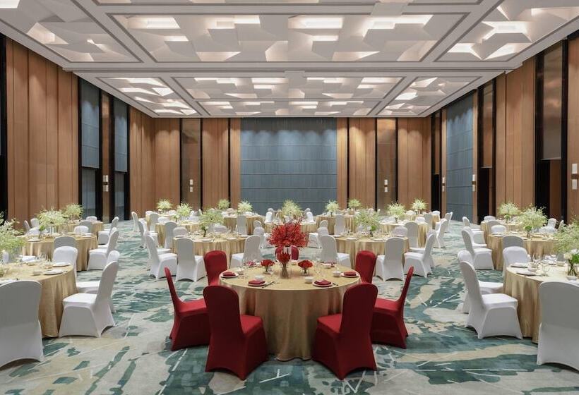 Отель Courtyard By Marriott Suzhou Mudu