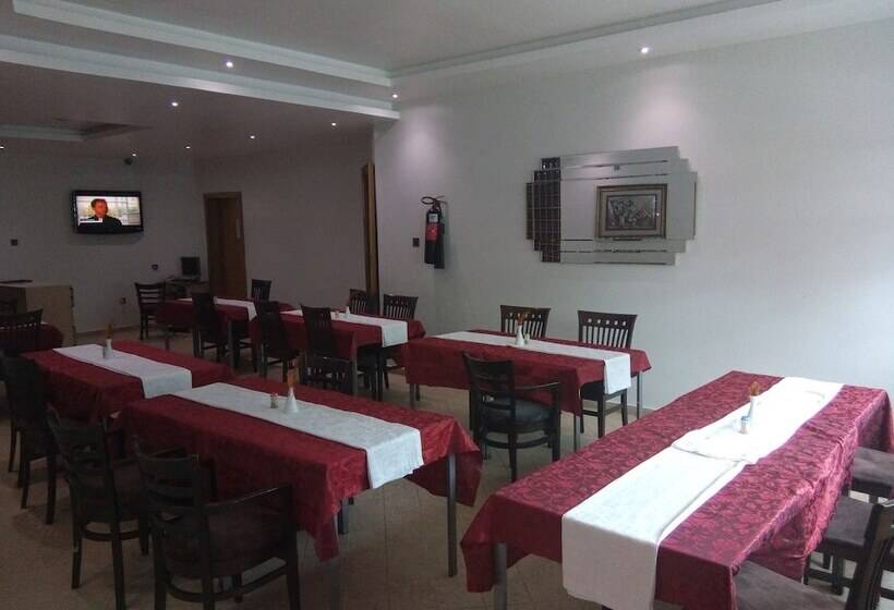 Eden Crest Hotel & Resort