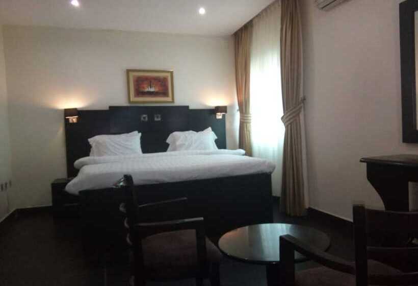 Eden Crest Hotel & Resort