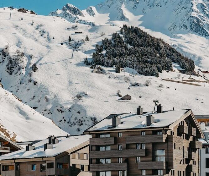 Radisson Blu Hotel Reussen, Andermatt