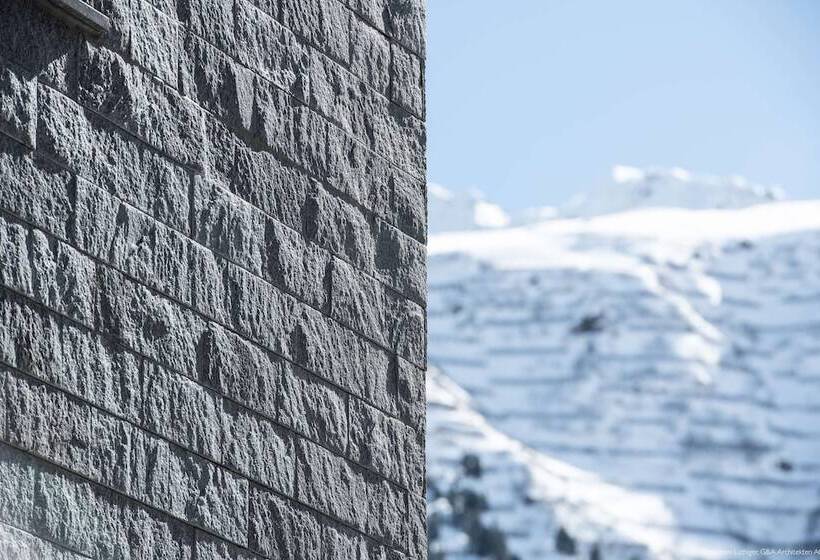 Radisson Blu Hotel Reussen, Andermatt