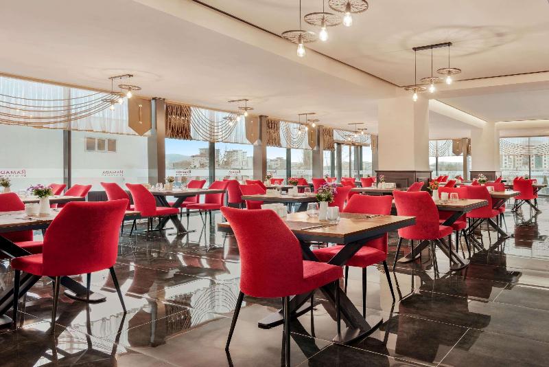 هتل Ramada By Wyndham Sivas