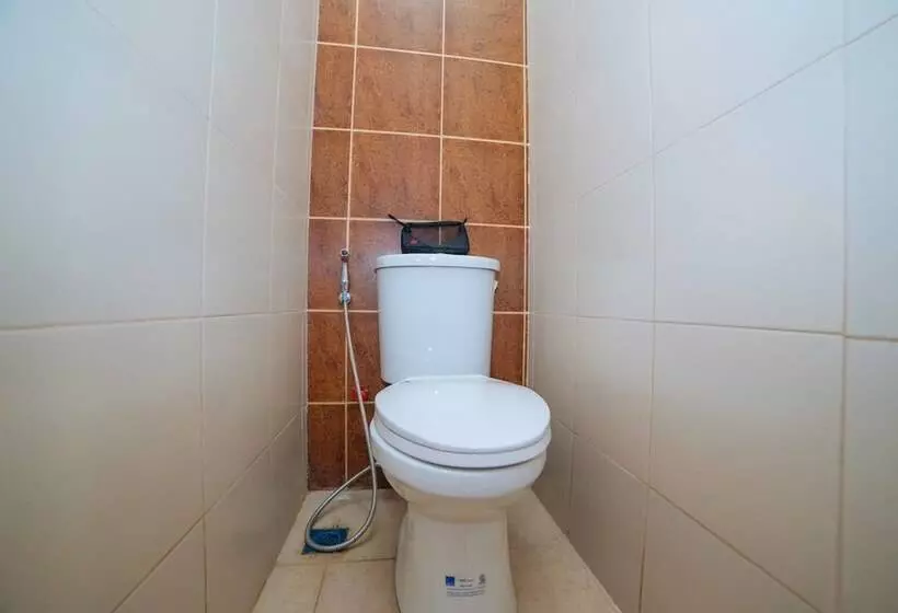 Hotelli Reddoorz Near Angeles University Foundation