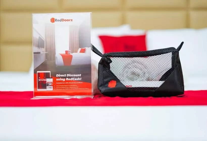 Hotelli Reddoorz Near Angeles University Foundation