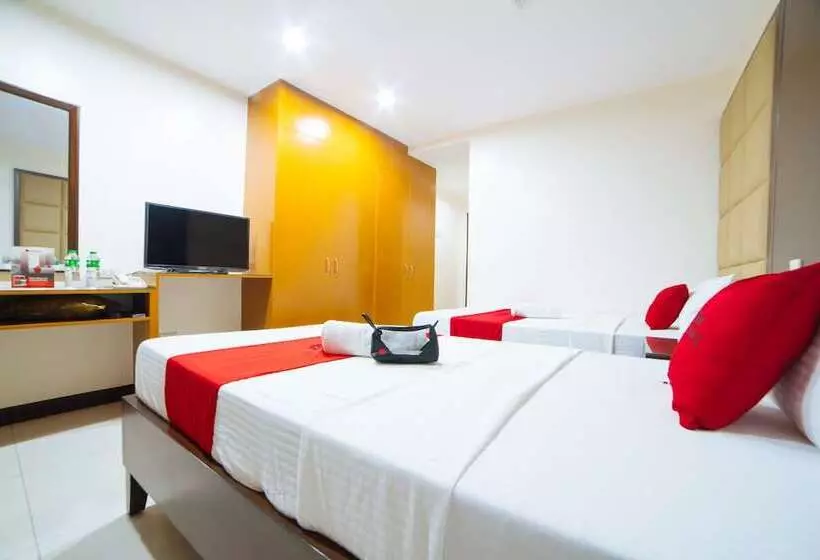 Hotelli Reddoorz Near Angeles University Foundation