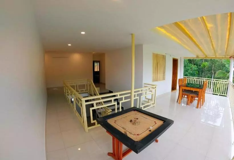 リゾートホテル Green Cove Munnar