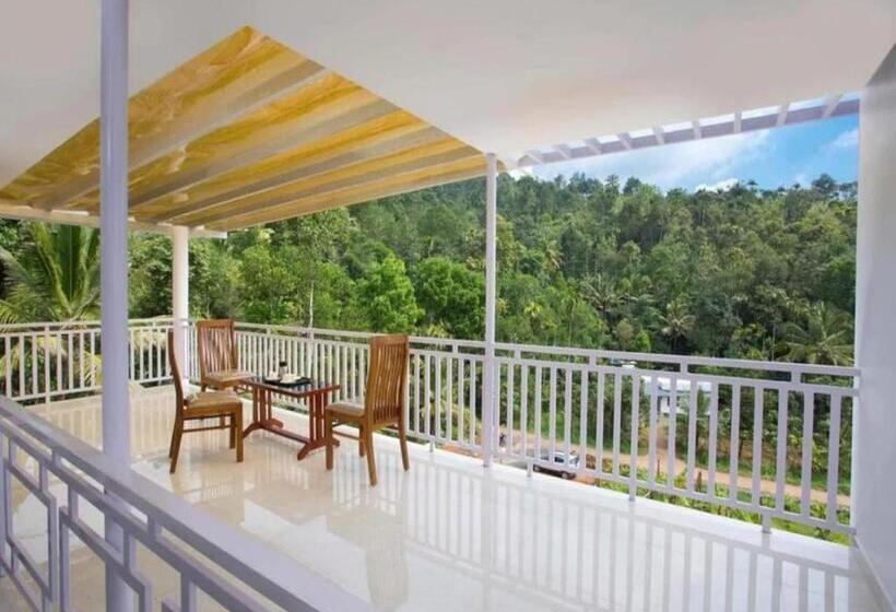 منتجع Green Cove Munnar