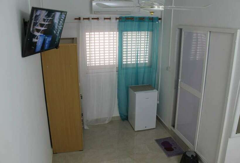 هتل Auberge Boulaos