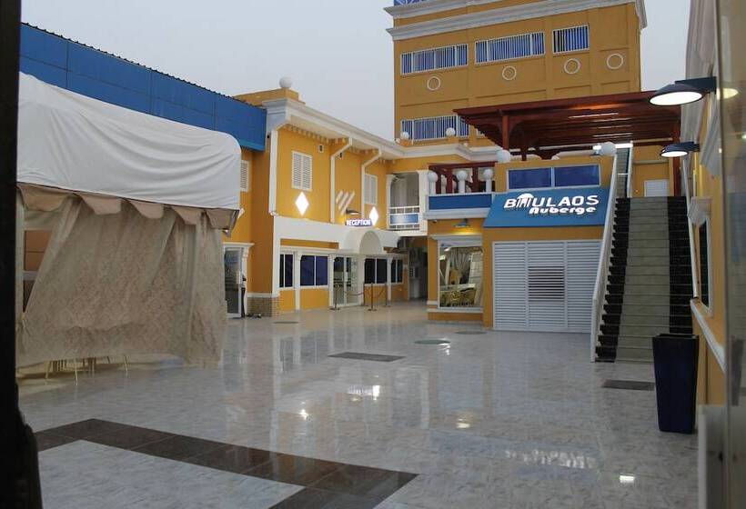 هتل Auberge Boulaos