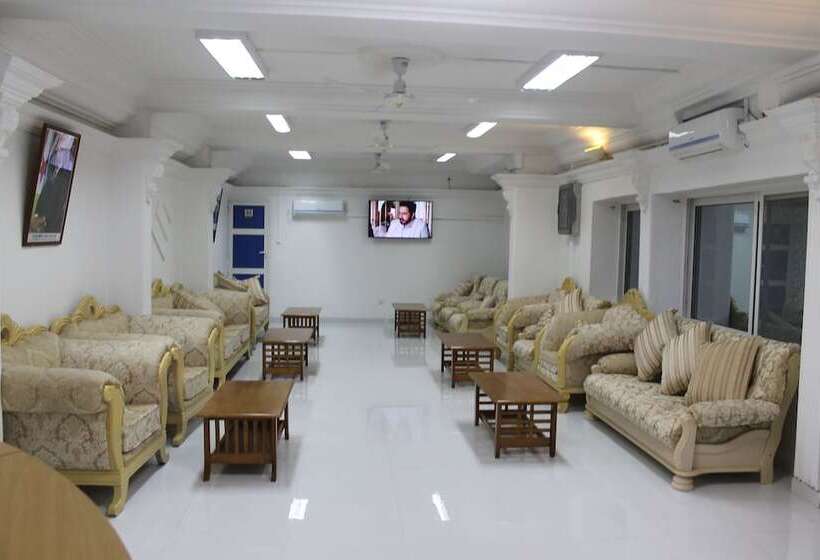 هتل Auberge Boulaos