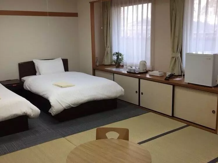 ホテル Shimabara Station