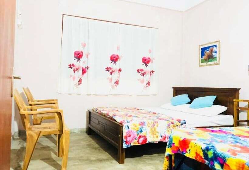 تختخواب و صبحانه House Of Ahasna