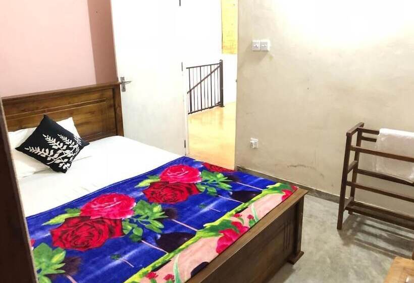 تختخواب و صبحانه House Of Ahasna