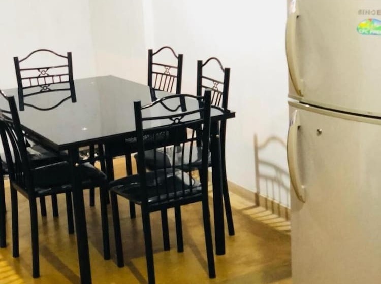 تختخواب و صبحانه House Of Ahasna