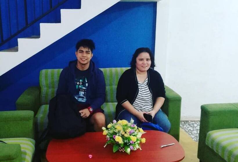 تختخواب و صبحانه House Of Ahasna