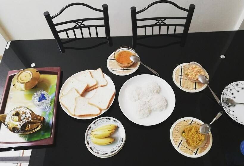 تختخواب و صبحانه House Of Ahasna