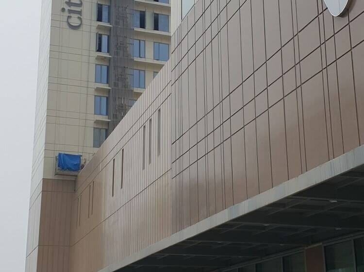 Citadines Bay City Manila