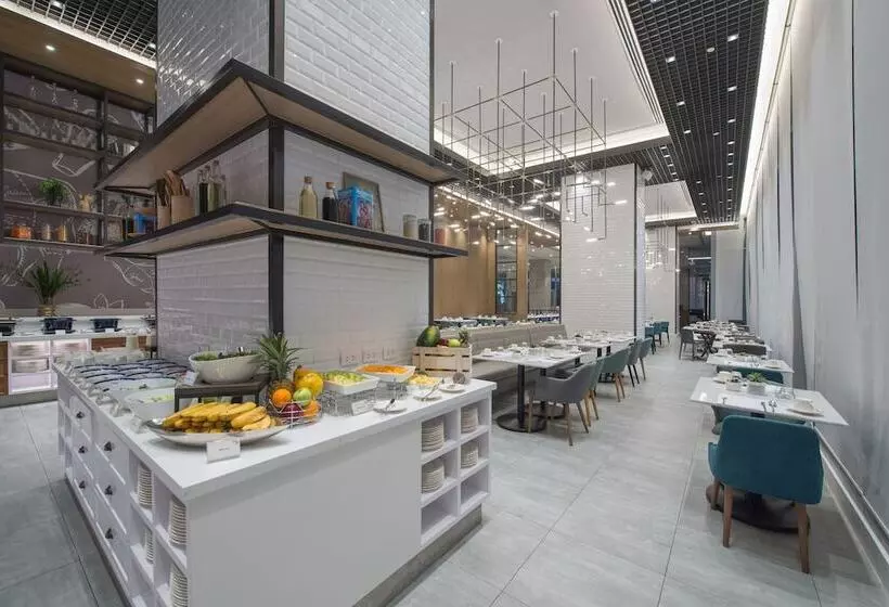 Citadines Bay City Manila