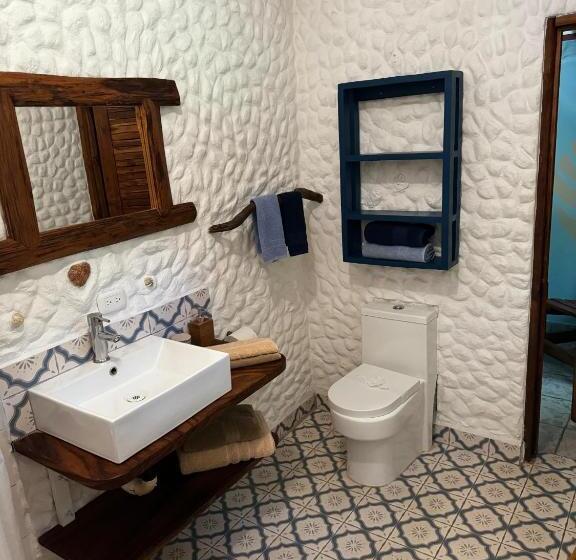 هتل Entre Dos Aguas