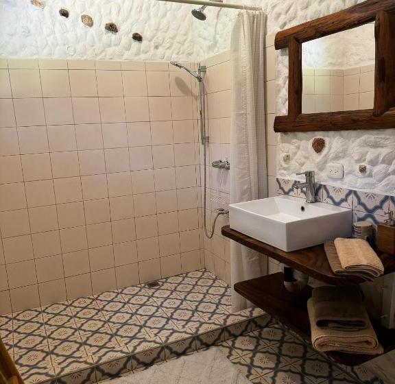 هتل Entre Dos Aguas