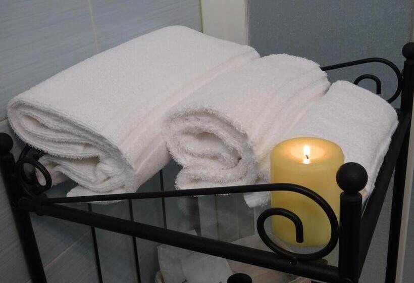 ベッドアンドブレックファースト Charme Rooms Villa Moroni