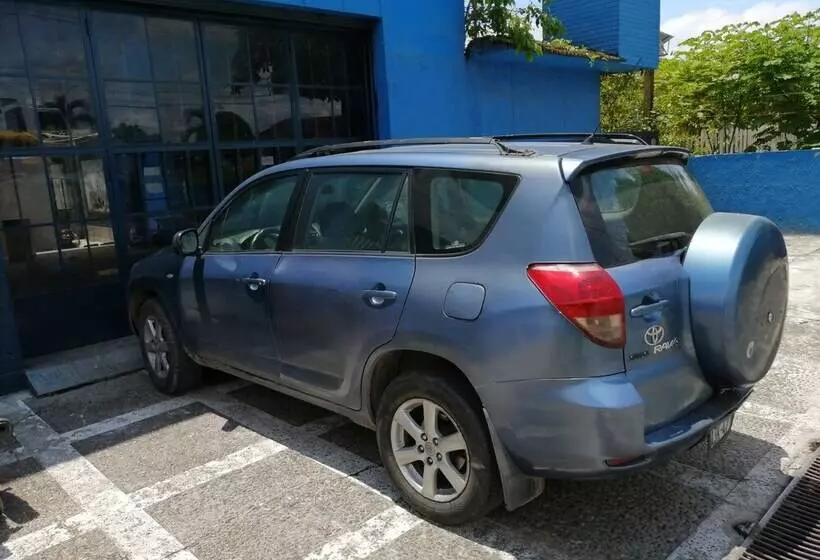 Aamiaismajoitus (B&B) Poseidon Guest House