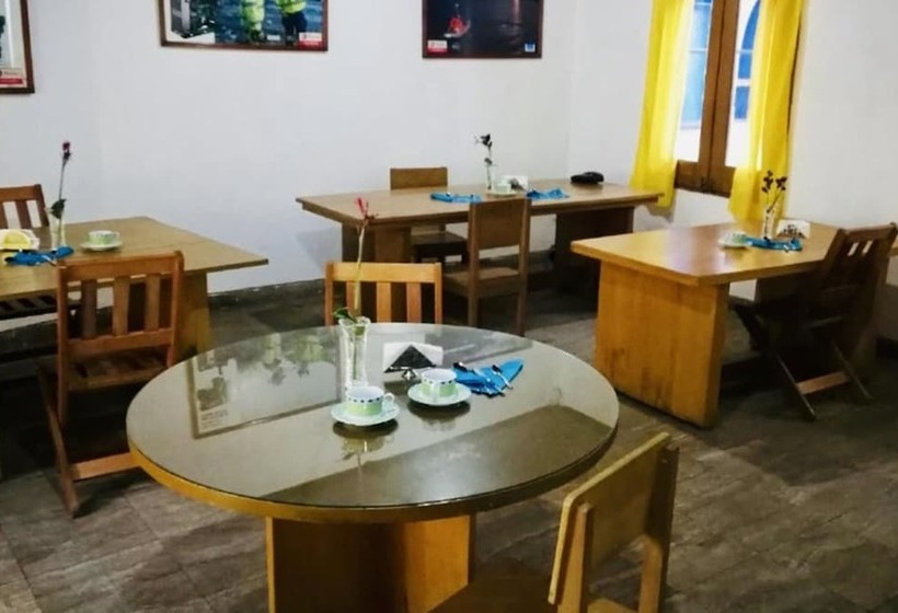 تختخواب و صبحانه Poseidon Guest House