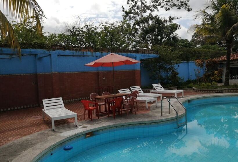 تختخواب و صبحانه Poseidon Guest House