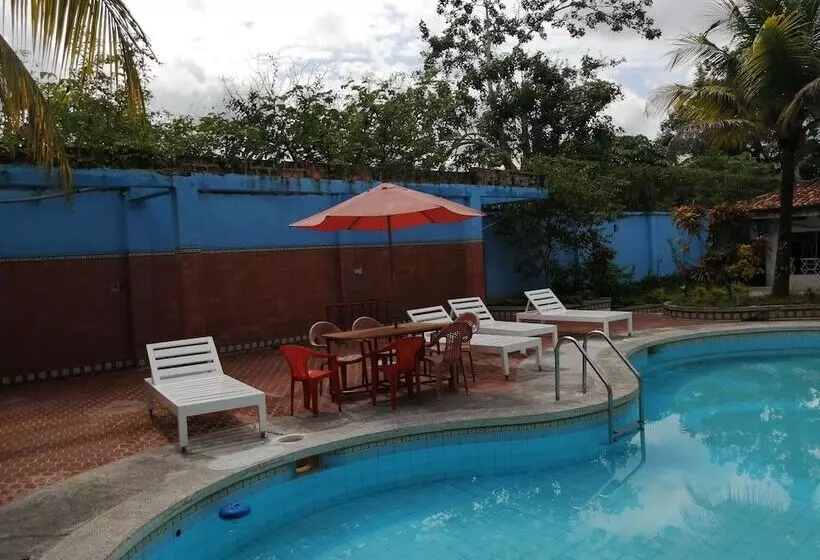 Aamiaismajoitus (B&B) Poseidon Guest House