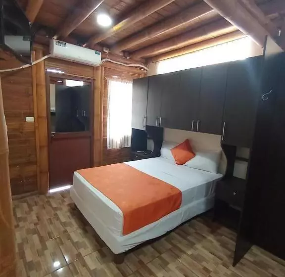 Hotelli Hosteria B Y B