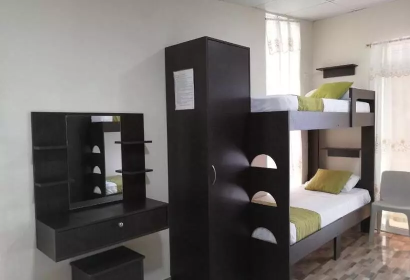 Hotelli Hosteria B Y B