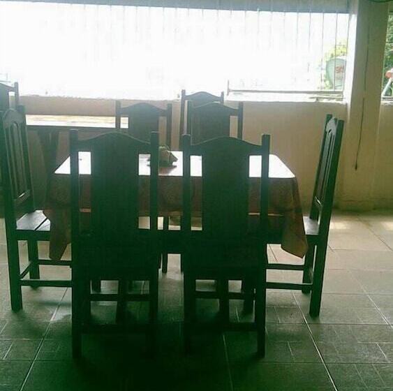 הוסטל Valeria Quartos