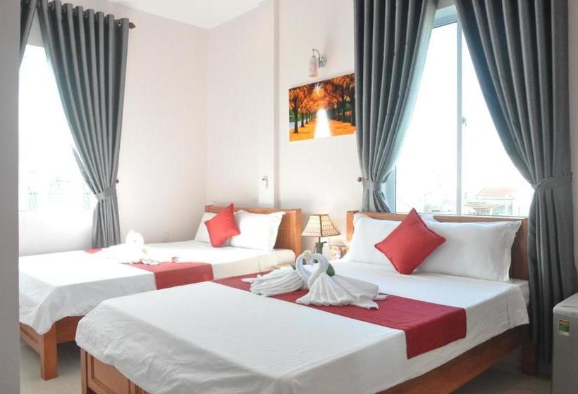 تختخواب و صبحانه Bon Ami Hostel