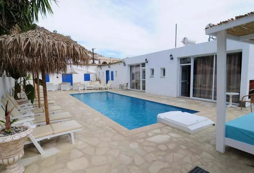 Hotel Lithos Studios