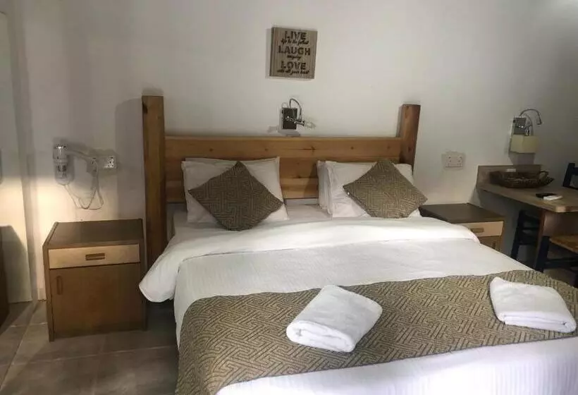 Hotel Lithos Studios