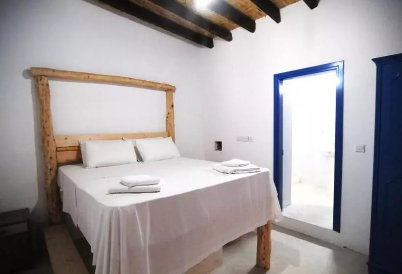 Hotel Lithos Studios