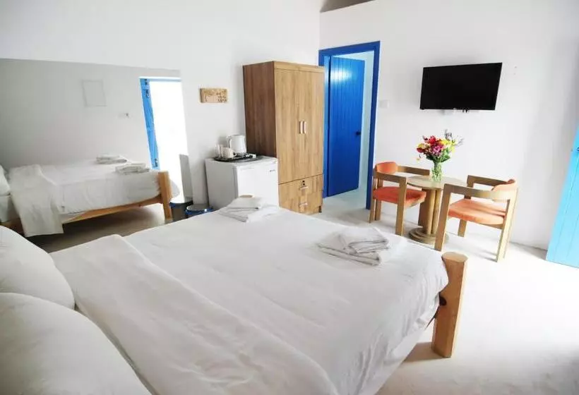 Hotel Lithos Studios