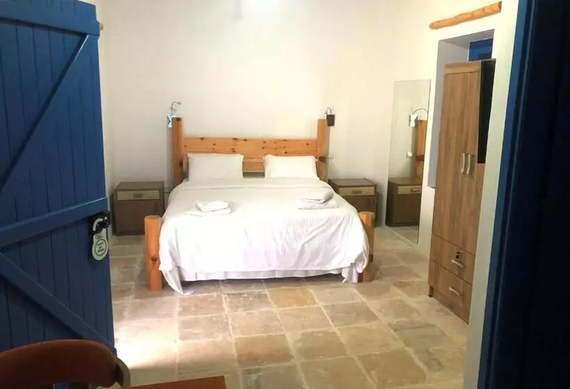 Hotel Lithos Studios
