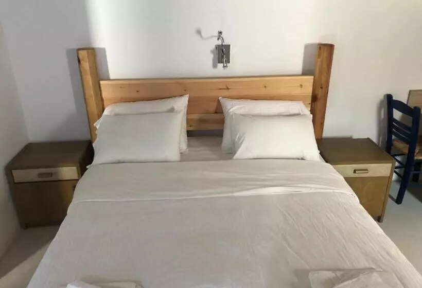 Hotel Lithos Studios