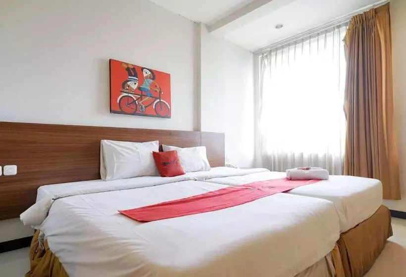 ホテル Reddoorz Near Braga Street