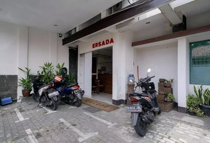 ホテル Reddoorz Near Braga Street