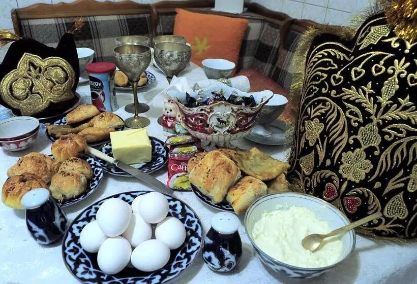 پانسیون Khan Rooms