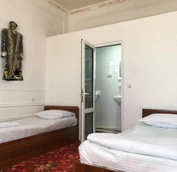 پانسیون Khan Rooms