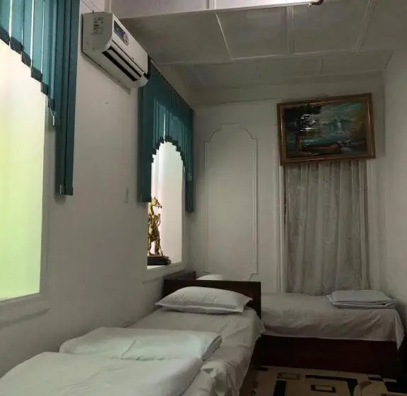 پانسیون Khan Rooms
