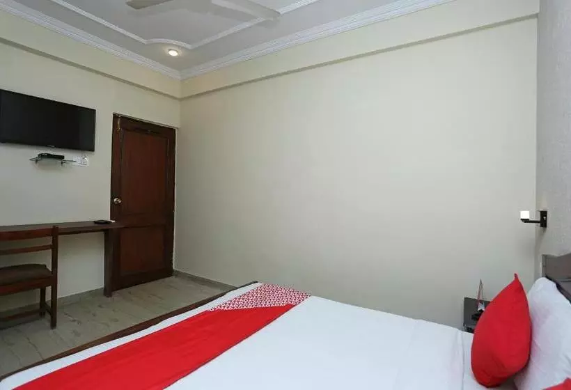Oyo 10515 Hotel Vishnu Villas