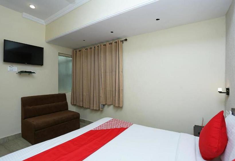 Oyo 10515 Hotel Vishnu Villas