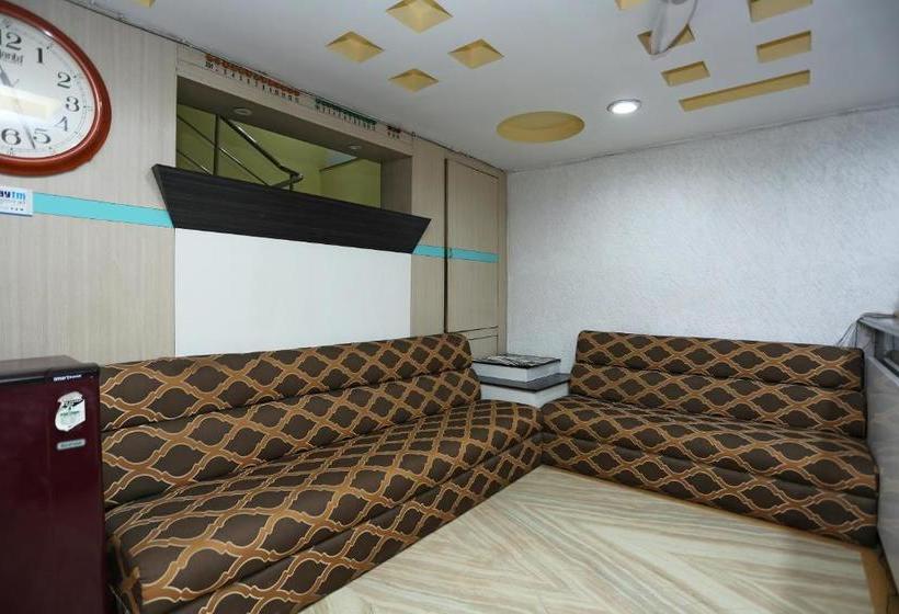 Oyo 10515 Hotel Vishnu Villas