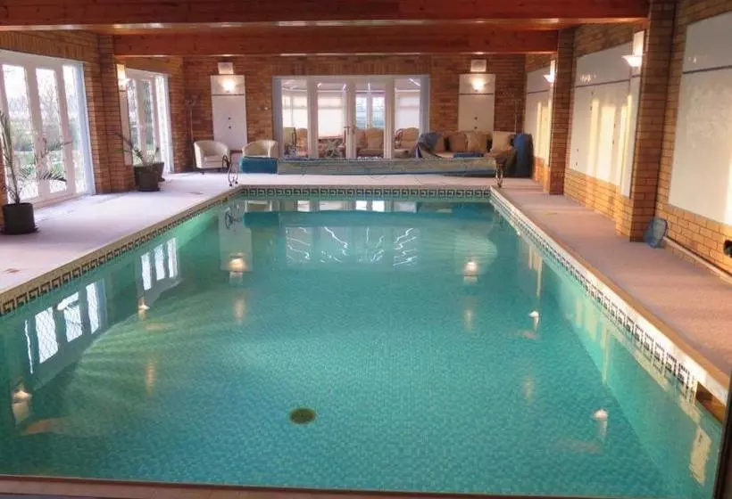 Swallowdale Spa B&b