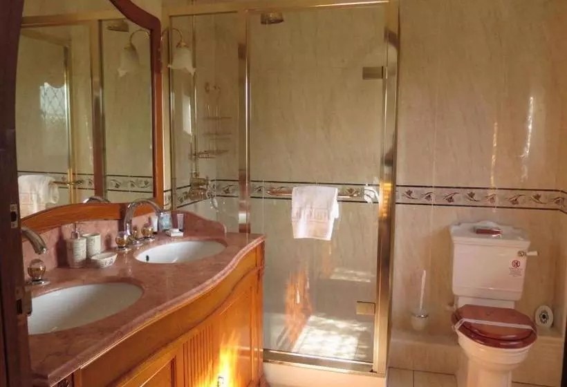 Swallowdale Spa B&b